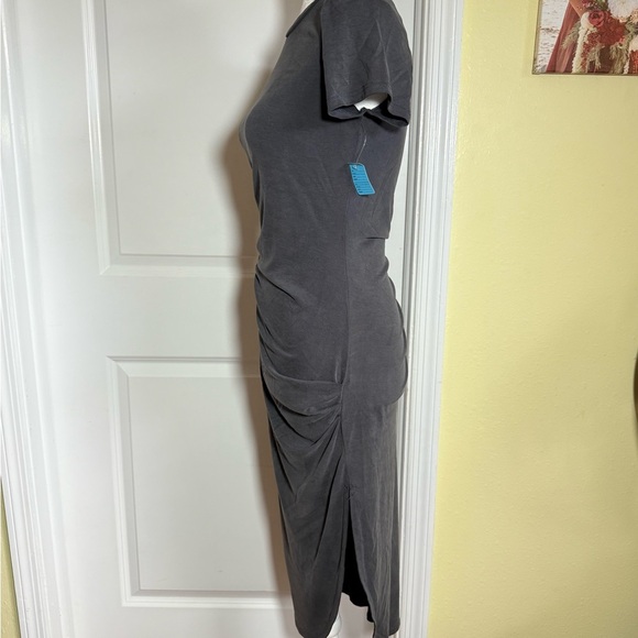 LULUS Elegant Gray Women's Dress - Midi asymmetrical size M - Picture 4 of 7